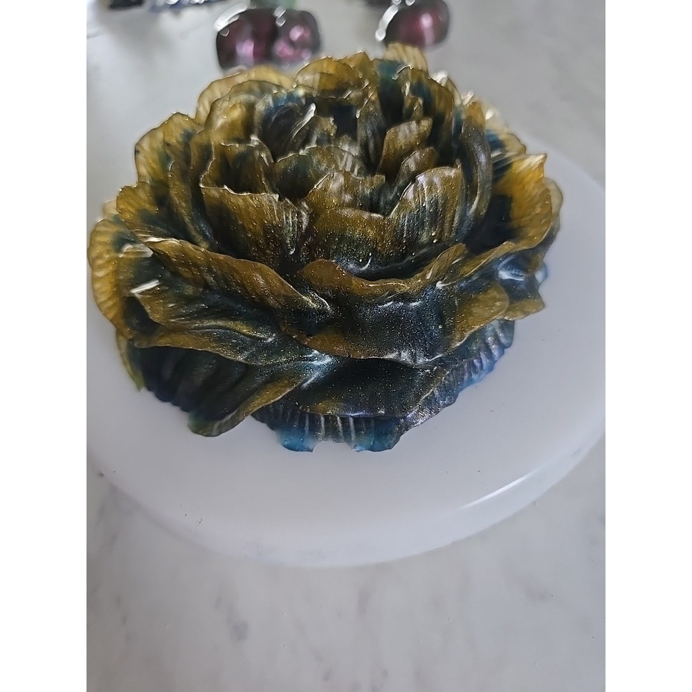 Handmade Resin Flower Gold Blue Gift Decoration     603‎